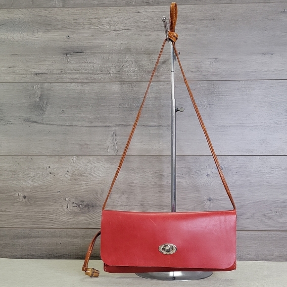 Cute Red Leather Clutch Crossbody Wristlet Handbag - Picture 1 of 10